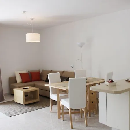 Fuer 3 Personen 1 Kind Ca 60 Qm In Puerto De La Cruz, Teneriffa Nordkueste Von Teneriffa Apartamento *